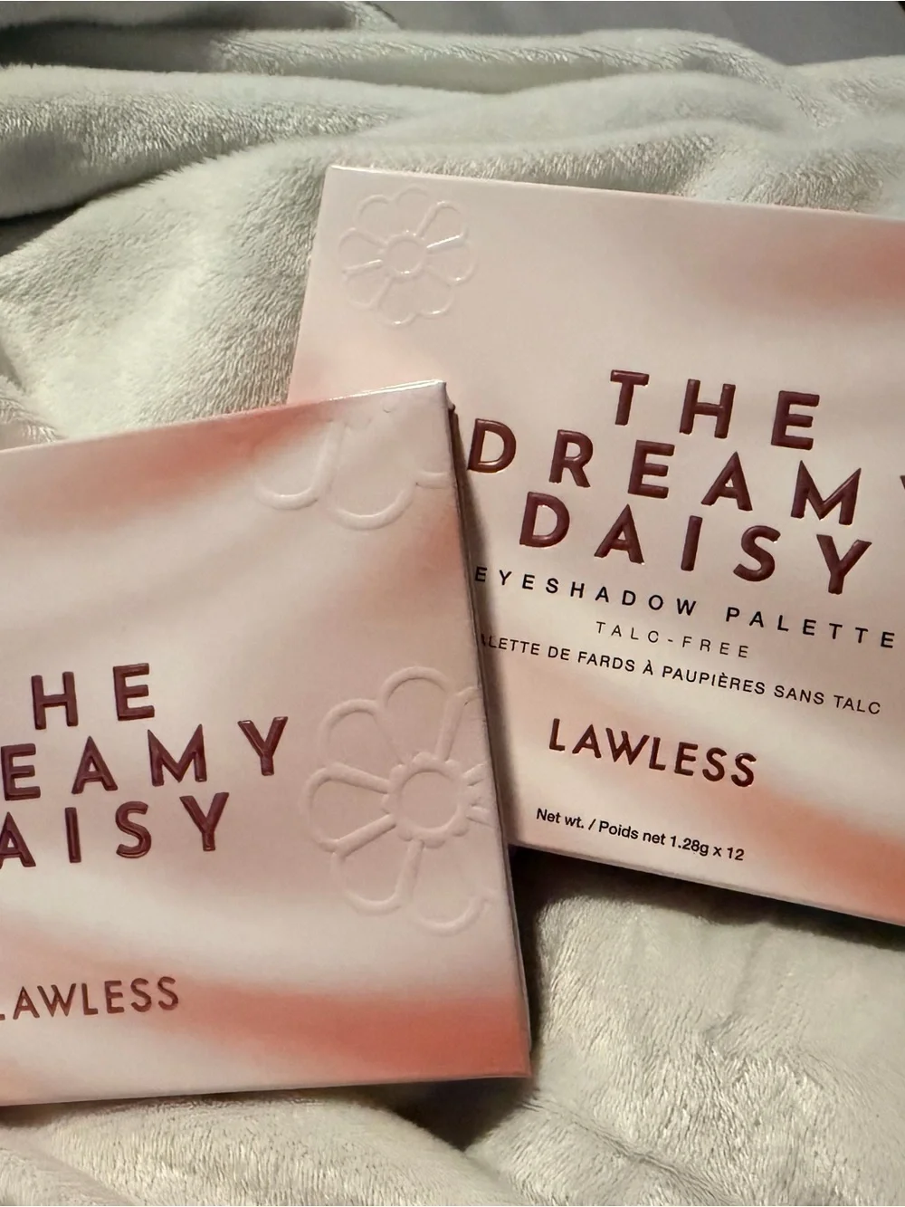LAWLESS Limited-Edition Eyeshadow Palette
